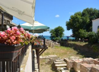 Varna Tour for Black Sea Culture History and Coastal Highlights